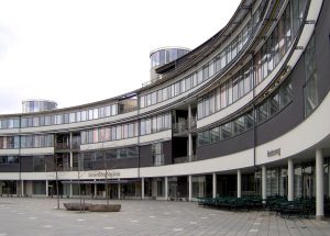 Södertörns_högskola_Moas_båge