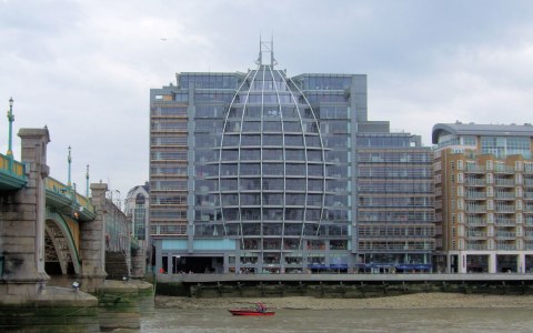 Riverside_House_Bankside_01-scaled-1