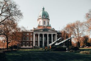 sergio-thor-miernik-NThcwqqSKuA-unsplash